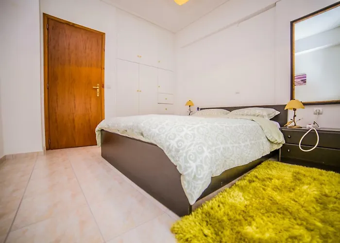 Downtown Meteora 公寓