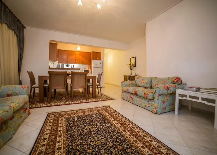 Downtown Meteora Apartment *